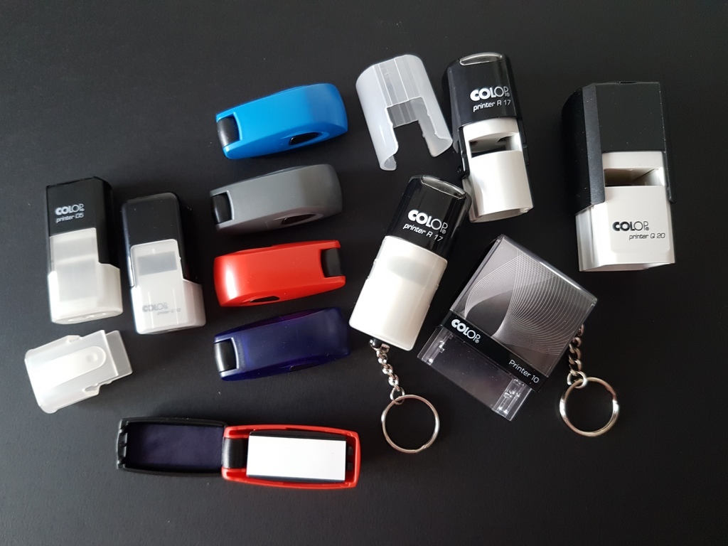 Různá razítka s nickama pro geocaching