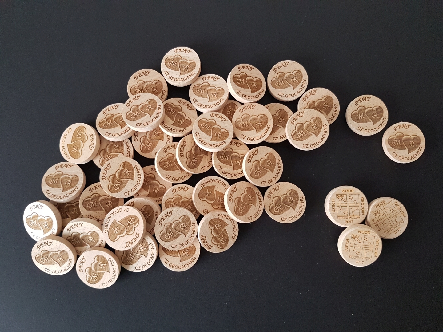 Výroba CWG pro geocaching - garvírovaný buk
