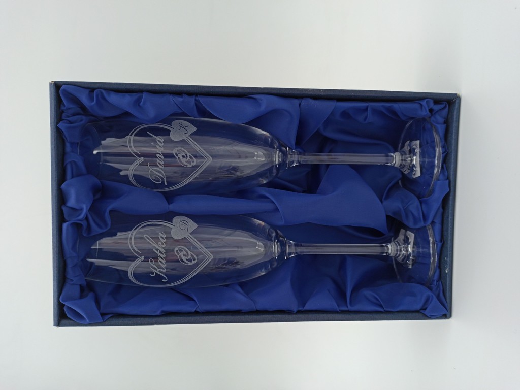 Svatební šampusové skleničky s krabičkou