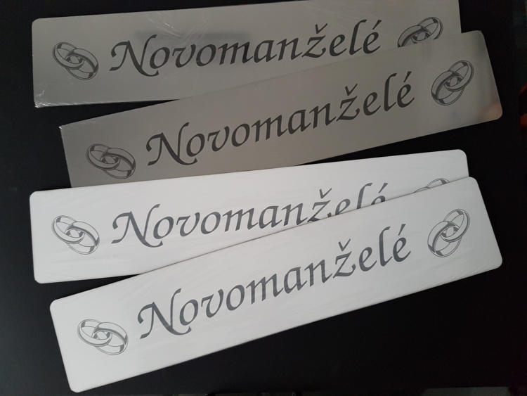 Svatební SPZ stříbrná - UV odolný plast pro exteriéry