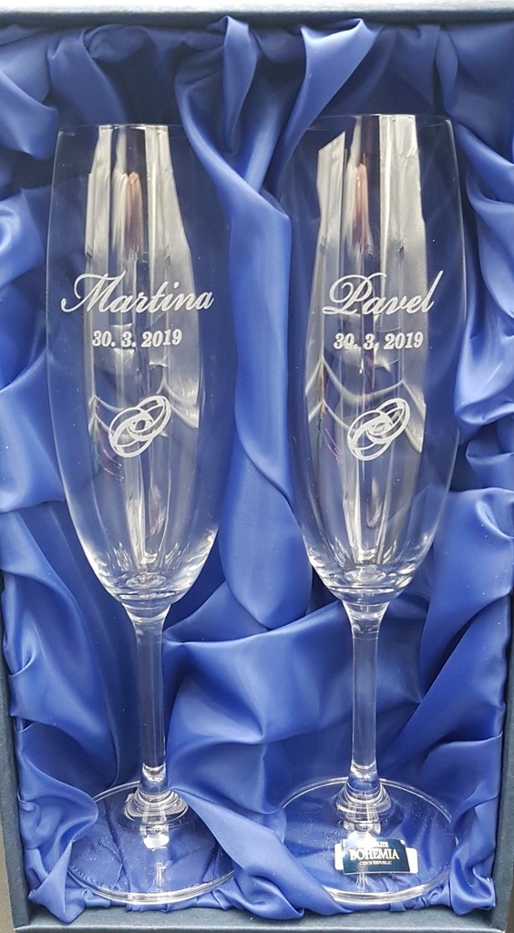gravírované svatební sklenice v dárkovém balení