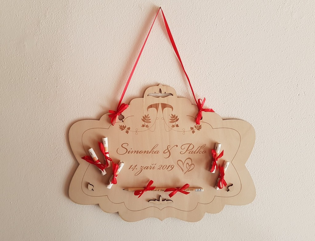 svatební dar na papírové peníze na pověšení