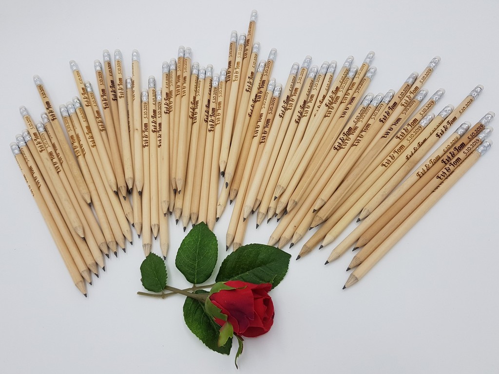 svatební tužka s gumou - přírodní, dřevěná